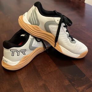 TYR training Shoes